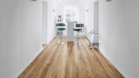 Ламінат Kaindl AQUA Pro Select Natural Touch Standard Дуб Cordoba Noble K2242 фото в інтернет-магазині 1Floor