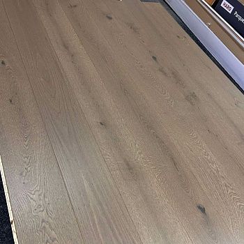 Паркетна дошка Haro 2500 1-Strip Дуб Velvet Brown Універсал 534661