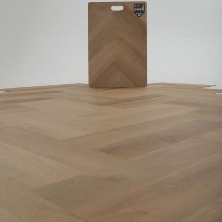 Вінілове покриття Vinilam Parquet Herringbone 2,5 мм Дуб Класичний 291155